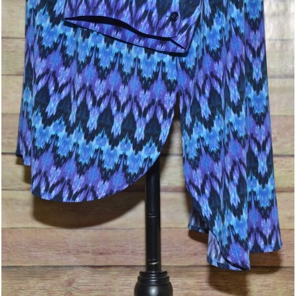 Catherines Plus 3X 26W 28W Half Button 3/4 Sleeve Blouse Top Purple Blue Print - Picture 5 of 9
